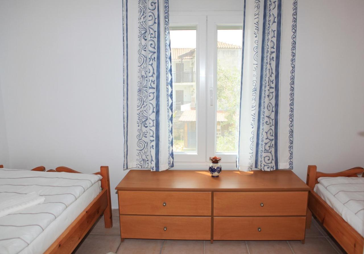 O Pyrgos Accommodations Panormos  Εξωτερικό φωτογραφία